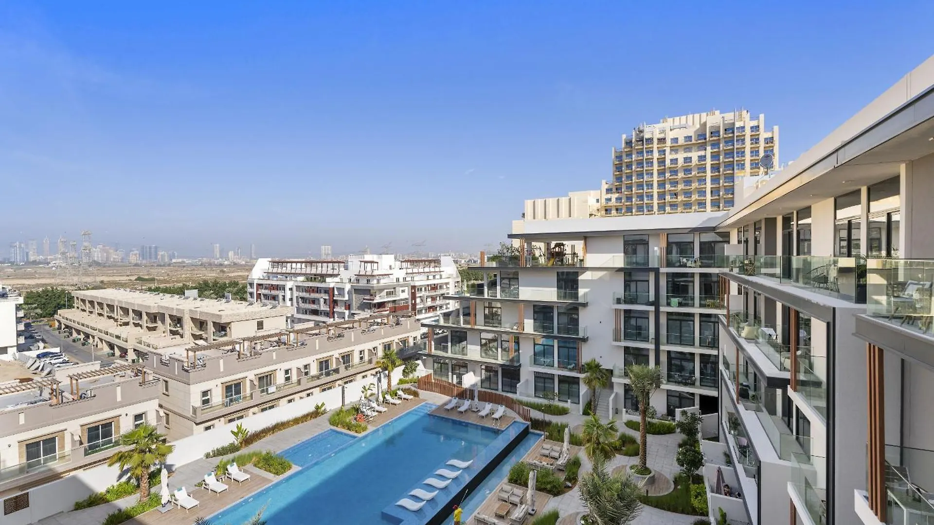 Vayk - Modern 1 Bd Apartment In A New Community Dubai